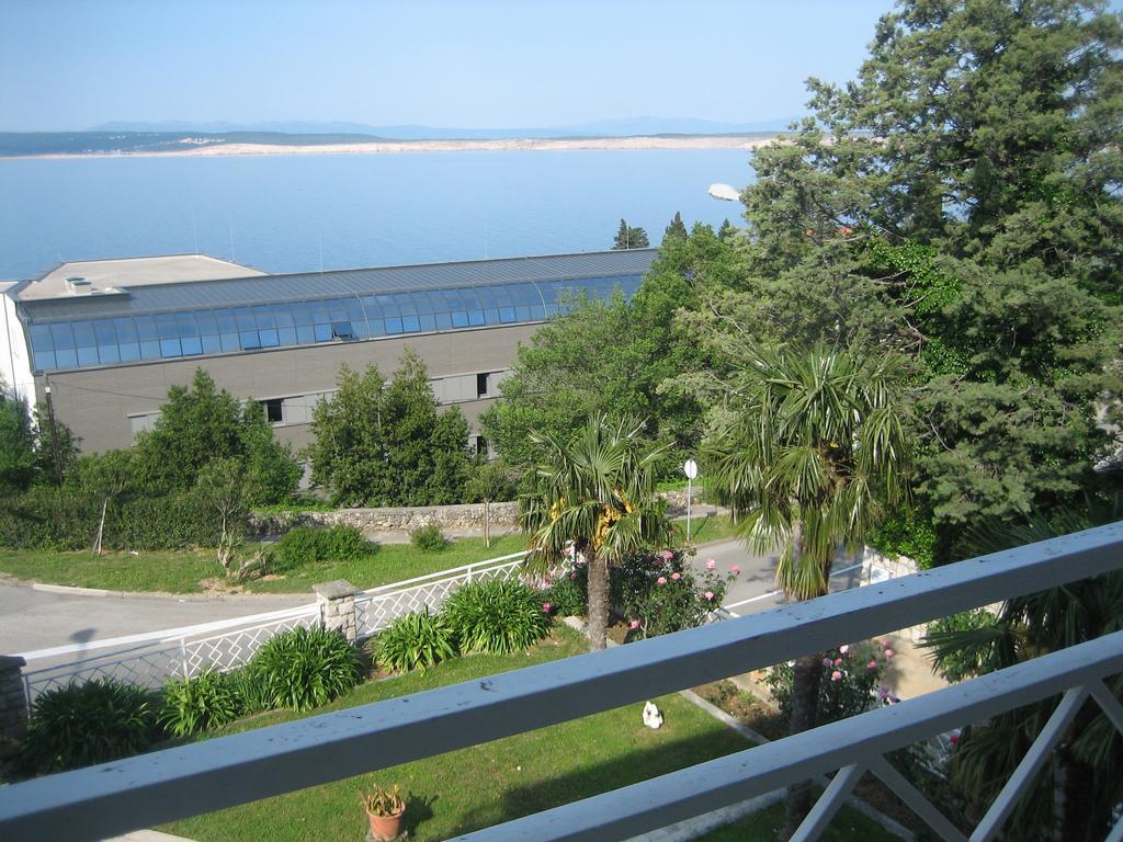 Helen Apartments Crikvenica Exteriör bild